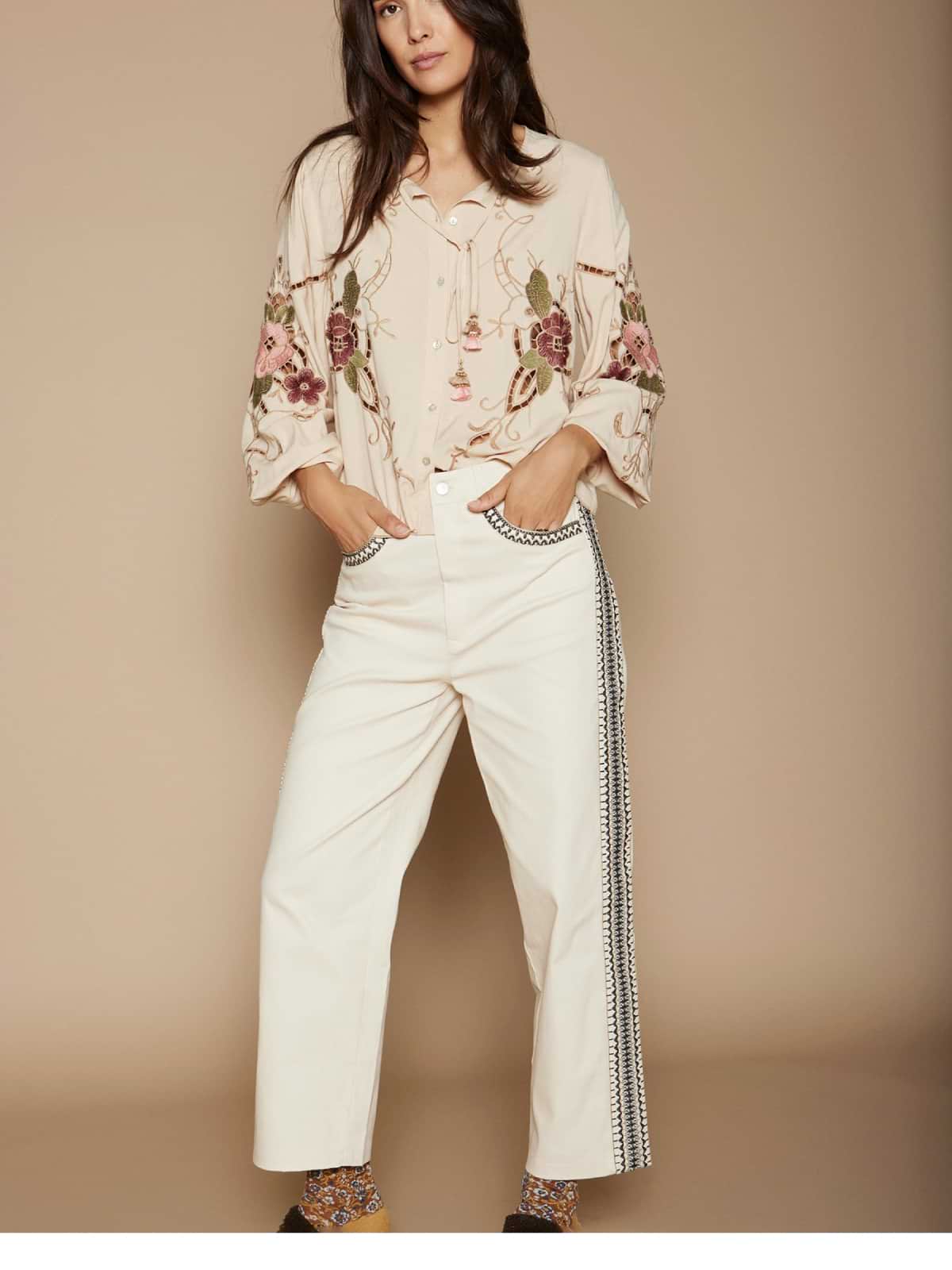 Pantalón Denim Bordado Meisie