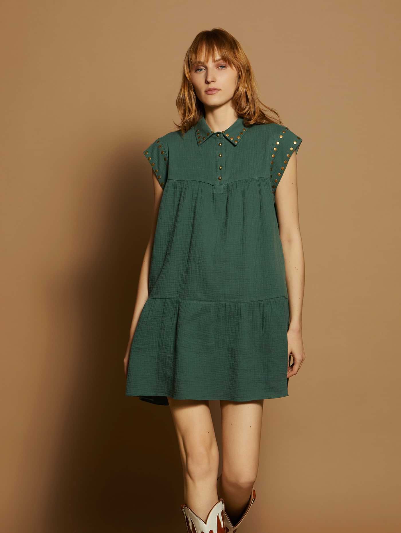 Vestido Meisie Corto de Bambula con Tachas