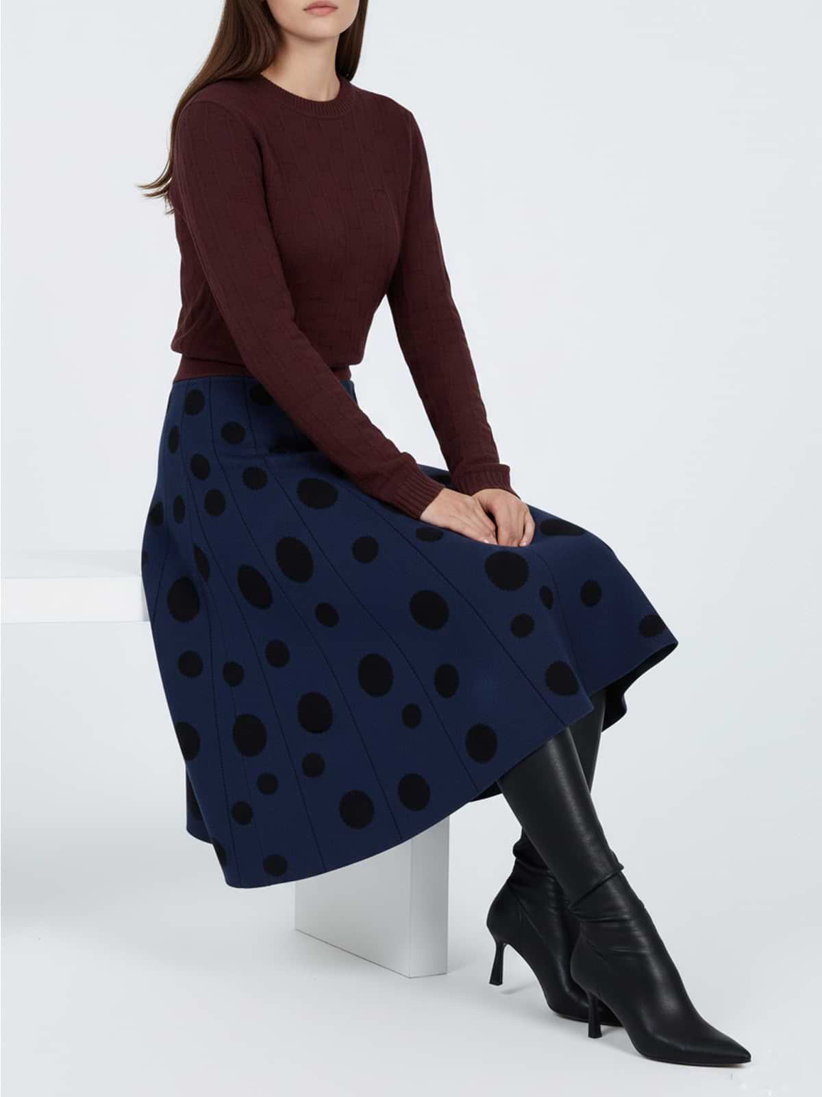 Falda Punto Círculos Jacquard