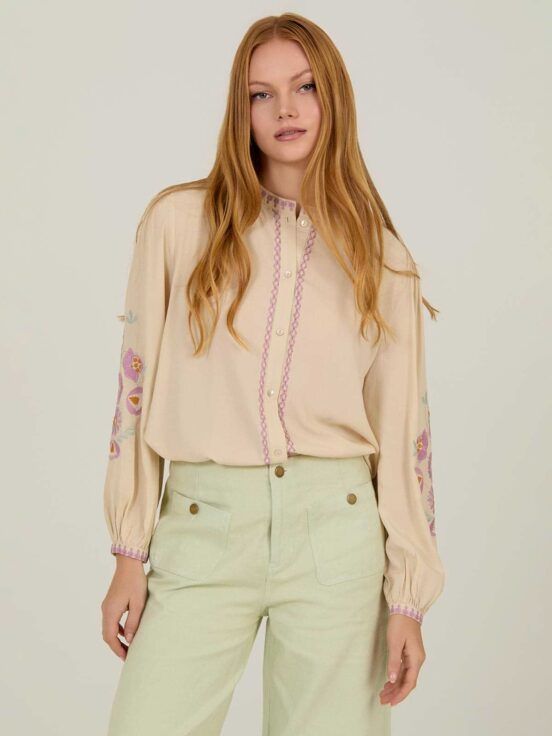 Blusa Étnica Beige con Bordados